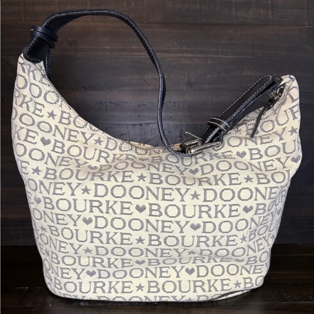 Dooney & Bourke guc dooney